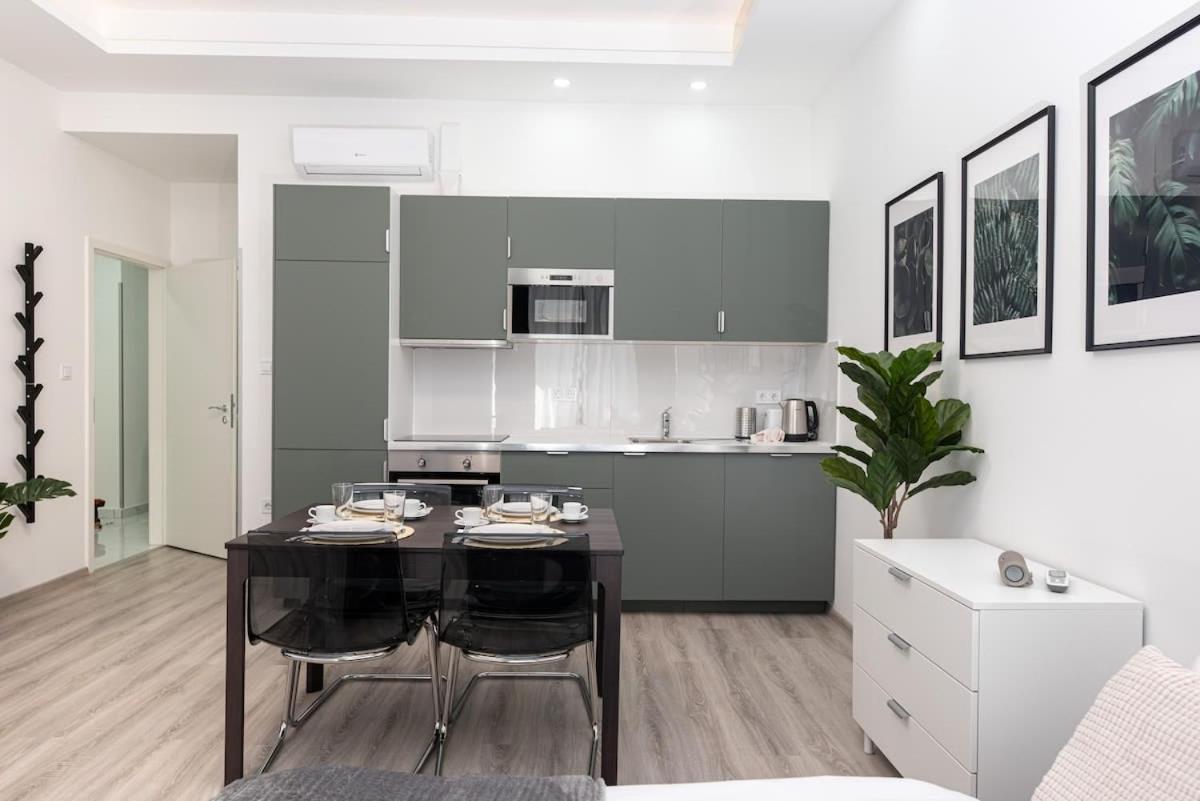 New Studio At The Best Location บูดาเปสต์ ภายนอก รูปภาพ
